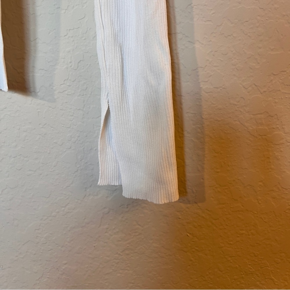 Anna Rae White Ribbed Turtleneck Size Small - Picture 3 of 8